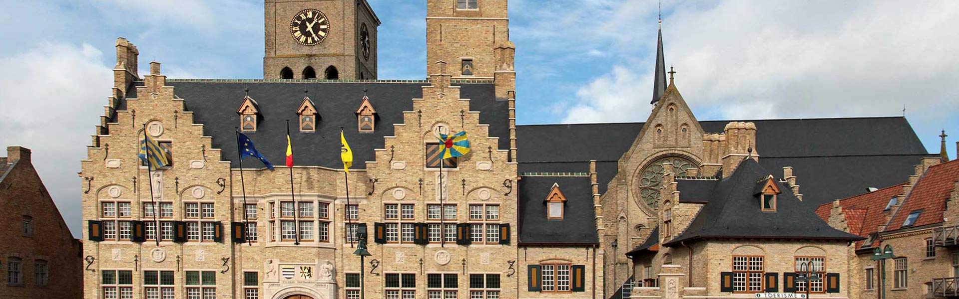 boydens-TOWN HALL