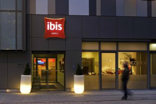 3_ibis esch belval 20