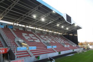 SV Zulte Waregem, stade de football bloc D & CD