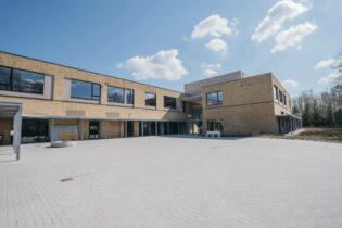 Design & Build primary school and secondary Freinet department